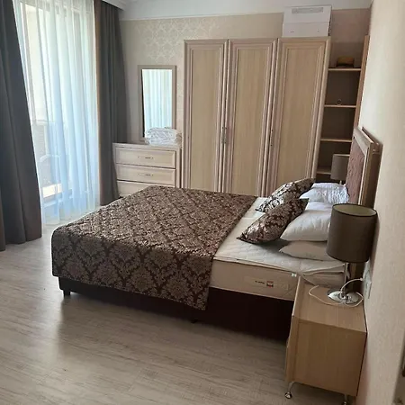 아파트 Harmony Monte Carlo Poolblick & 써니비치