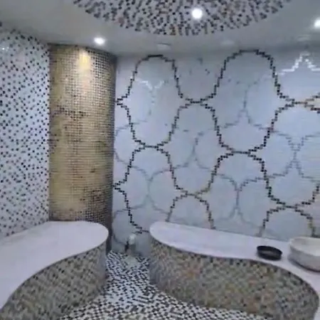 Harmony Monte Carlo Poolblick &