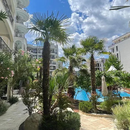 아파트 Harmony Monte Carlo Poolblick &